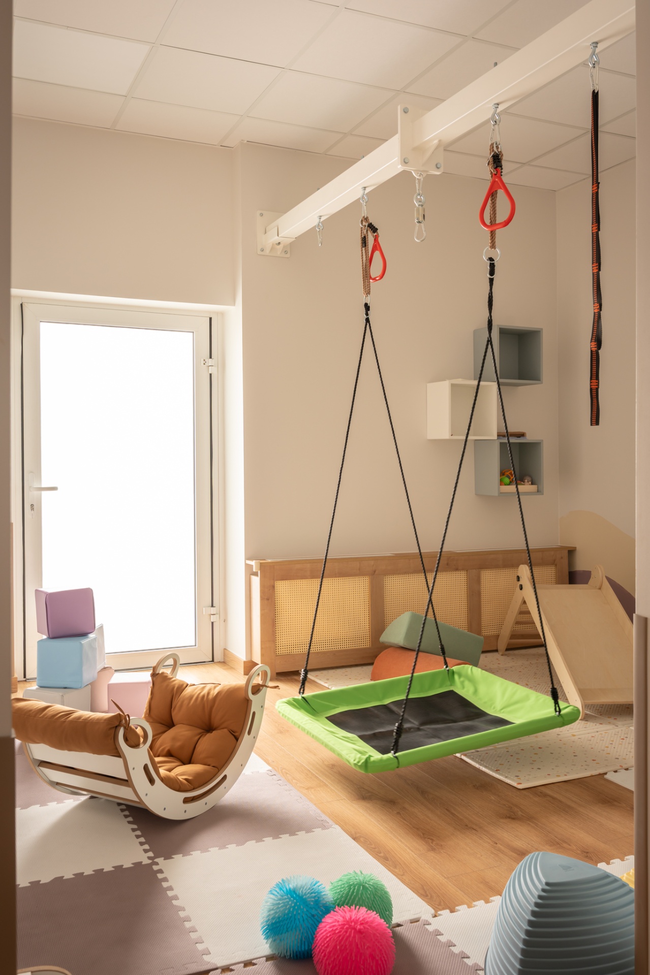 Sala Integracji Sensorycznej w Holiś